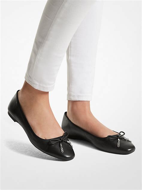 nori leather ballet flat